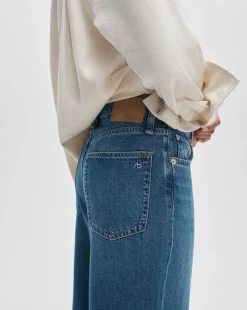 Andi Ankle Wide-Leg Jean
