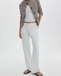 Cam Relaxed Straight Jean