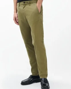 Fit 3 Athletic Chinos