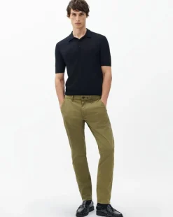 Fit 3 Athletic Chinos
