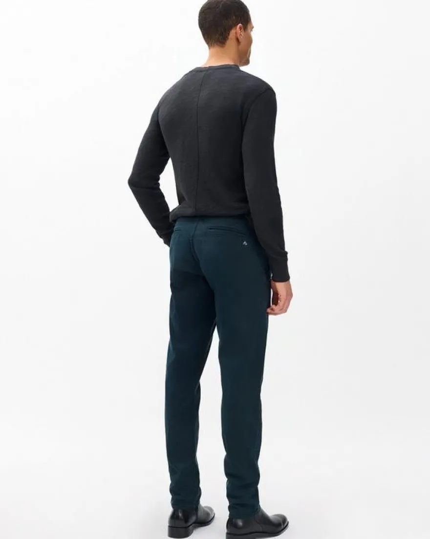 Fit 3 Athletic Chinos