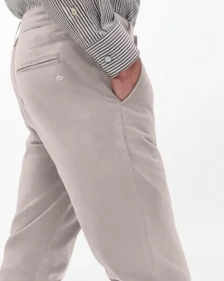 Fit 2 Slim Chinos