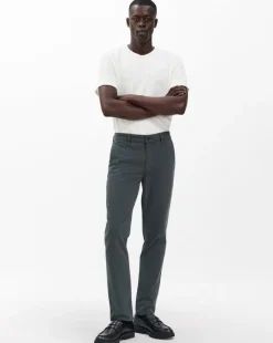 Fit 2 Slim Chinos