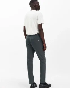 Fit 2 Slim Chinos