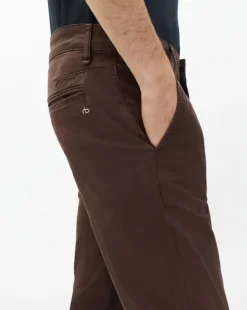 Fit 2 Slim Chinos