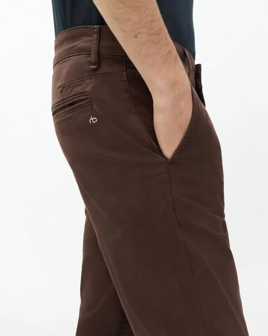 Fit 2 Slim Chinos
