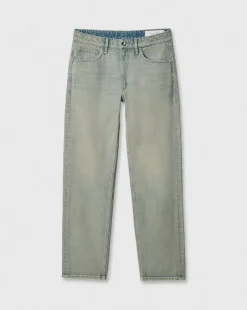 Fit 4 Straight Jean