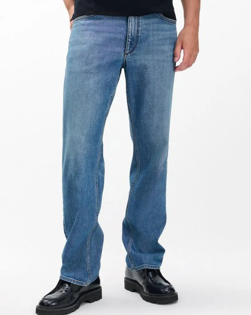 Fit 4 Straight Jeans