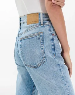 Harlow Ankle Straight Jeans