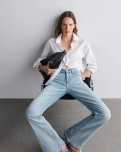 Kinsley Bootcut Jean