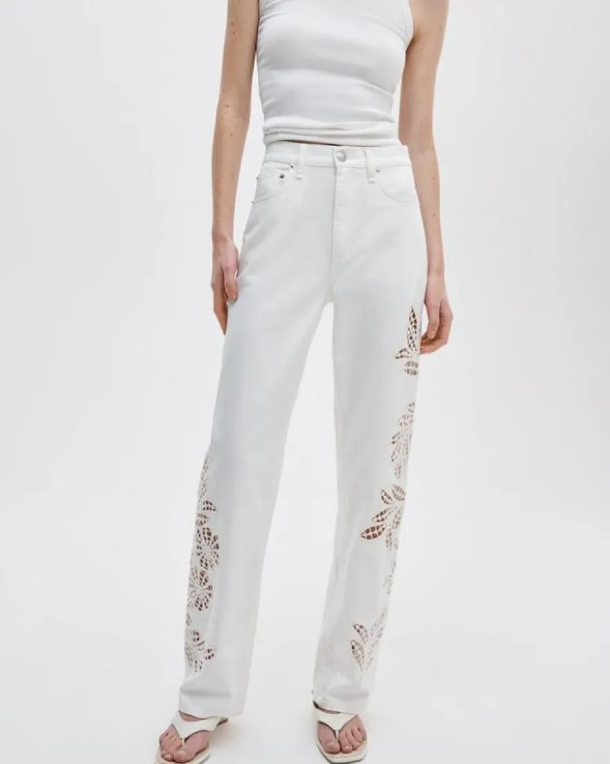 Shea Relaxed Straight Jean